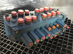 Liebherr Ventilblock